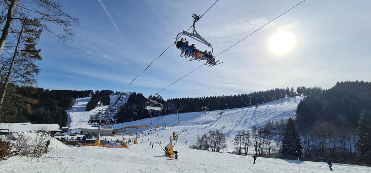 Pistenblume Apartment - Skipiste, Stadtzentrum Winterberg Dış mekan fotoğraf